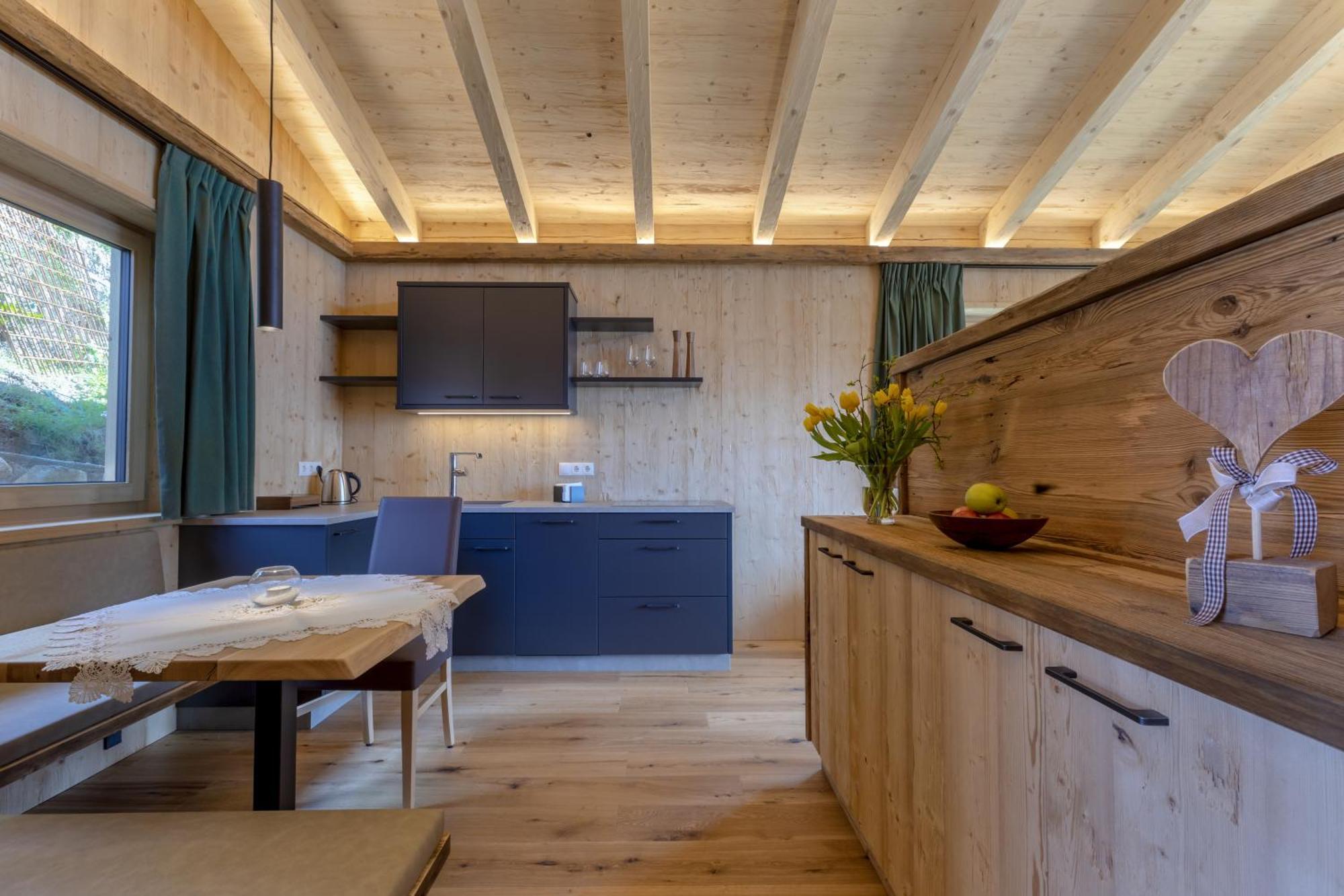 Mountain Village Hasenegg Schenna Zimmer foto